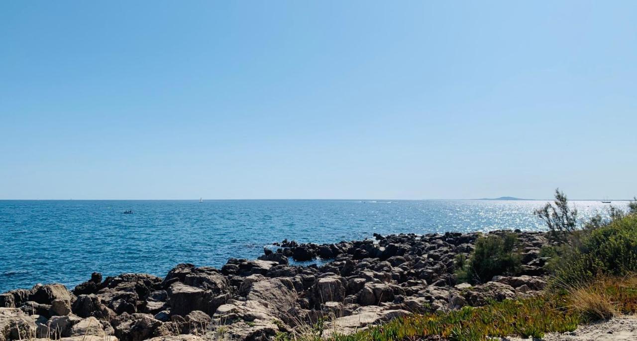 Amarine Joli T3 Centre Ville Terrasse Parking Et Velos Sete Luaran gambar